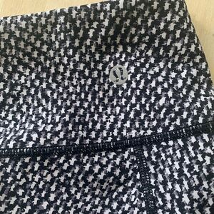 Lululemon Athletica Black and White Patterned Leggings